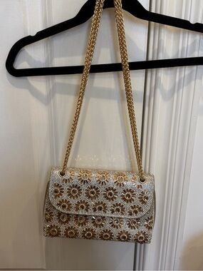 Crystal-Embellished Gold Floral Chain Shoulder Bag